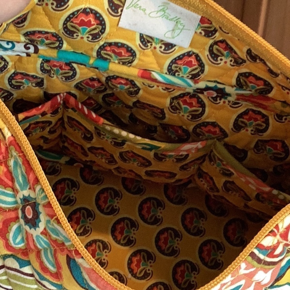 Vera Bradley Retired Yellow Provencal Pattern Shoulder bag, Purse or Crossbody - Picture 11 of 16